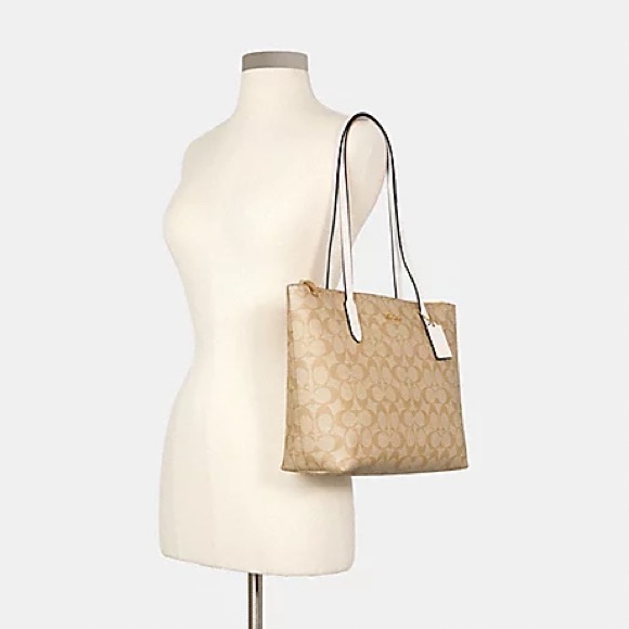 NWT！2PCS COACH ZIP TOP TOTE IN SIGNATURE CANVAS（4455）AND ID CARD CASE WALLET - Picture 15 of 16